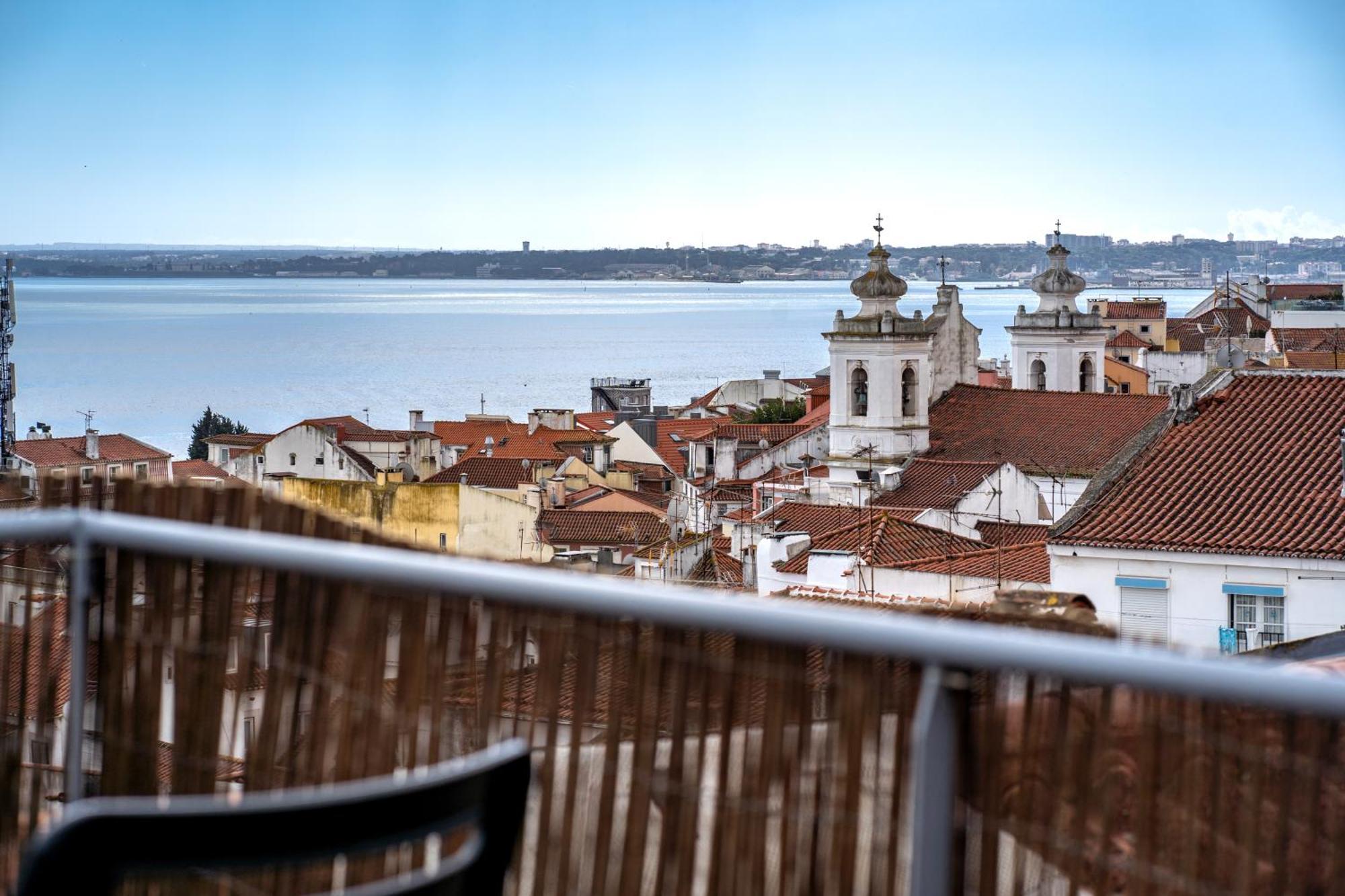 Alfama Terrace 360º - Private Terrace With Exceptional River View With A/C! Lisboa Ngoại thất bức ảnh